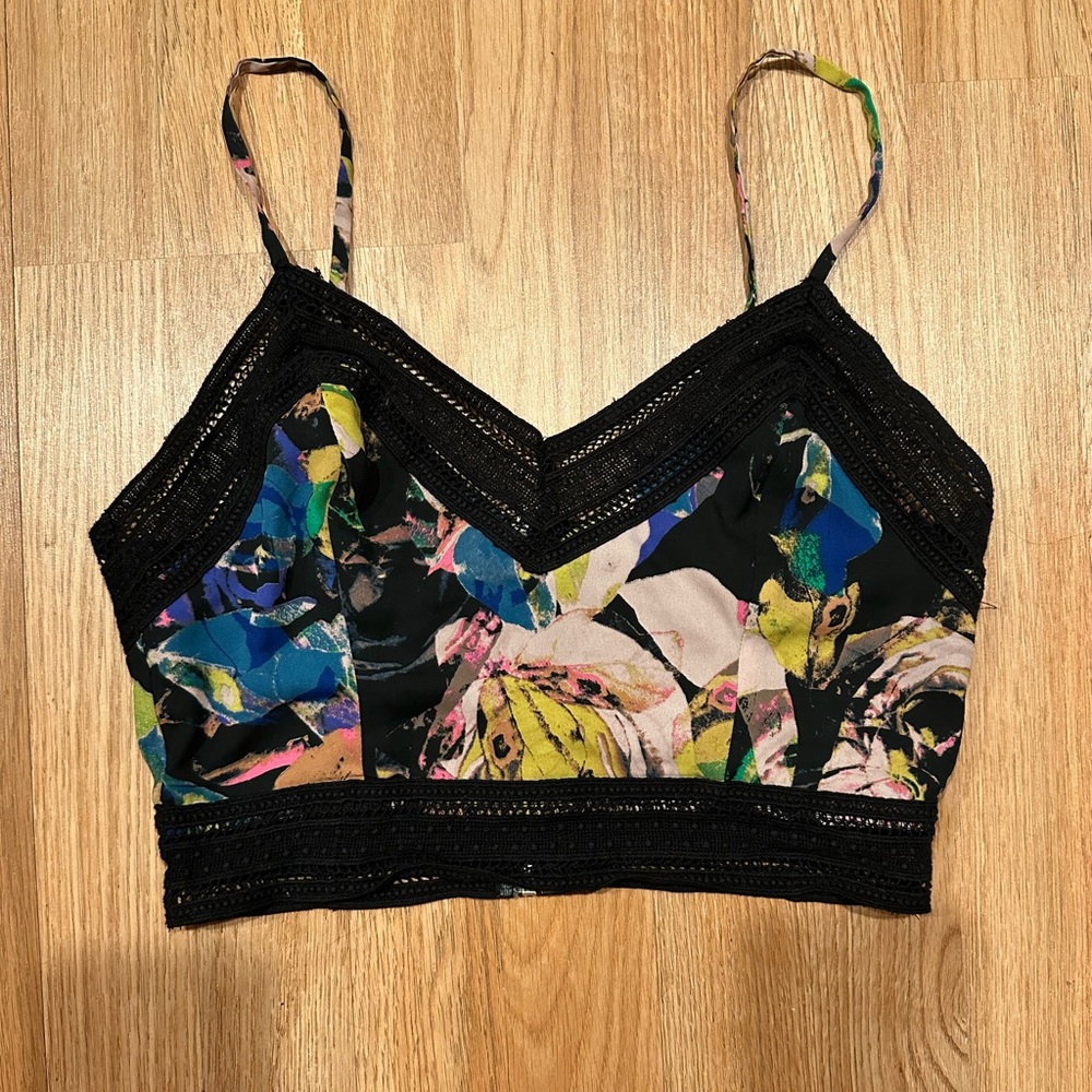 ASTR Floral crop top